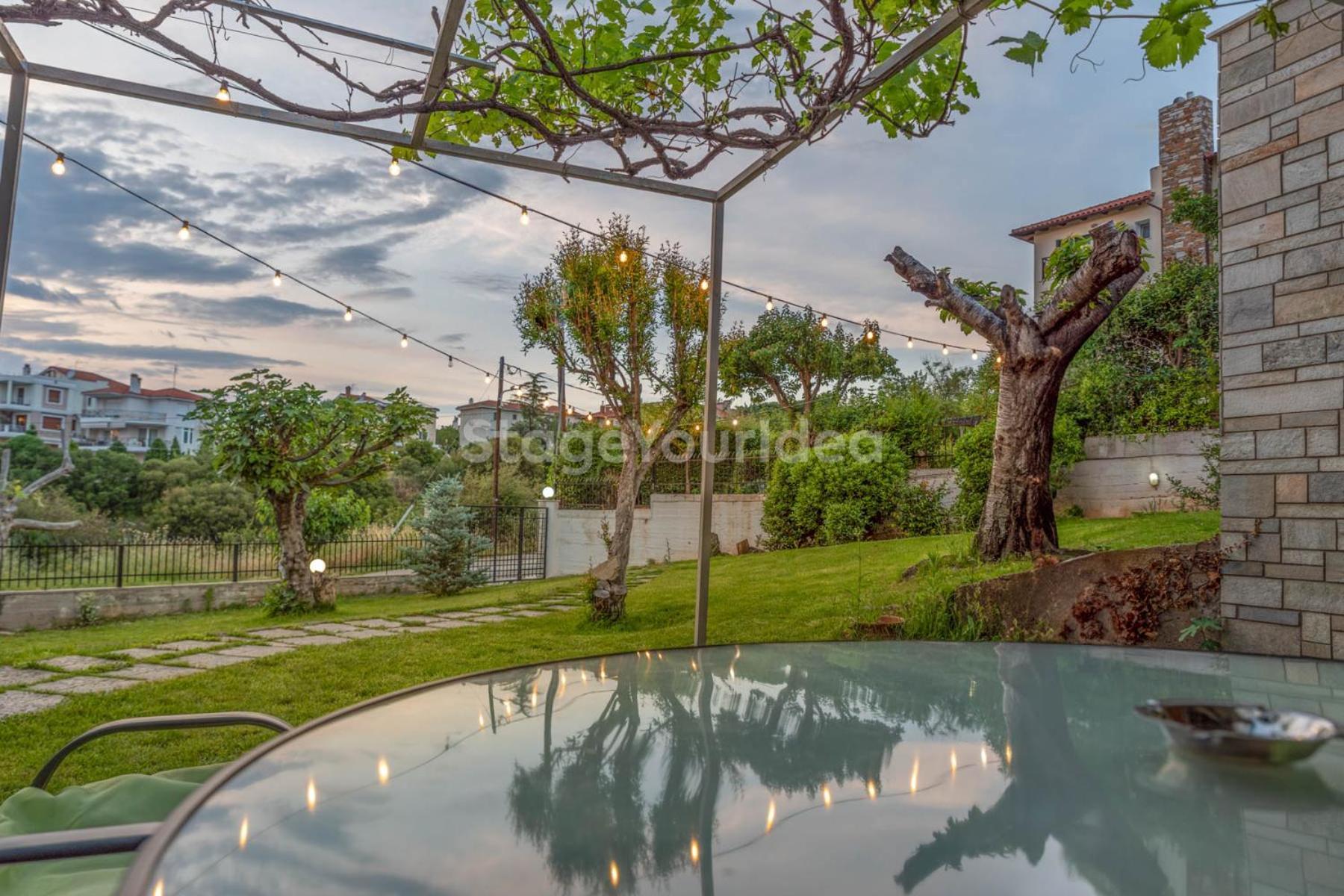 Τraditional Fully Detached Villa on a luxurious Hillock of Thessaloniki PANORAMA with its own Garden also for Family&Wedding gatherings&Kid's parties - under 13 Εξωτερικό φωτογραφία