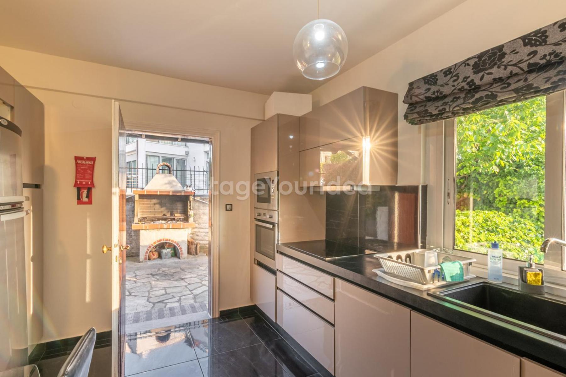 Τraditional Fully Detached Villa on a luxurious Hillock of Thessaloniki PANORAMA with its own Garden also for Family&Wedding gatherings&Kid's parties - under 13 Εξωτερικό φωτογραφία